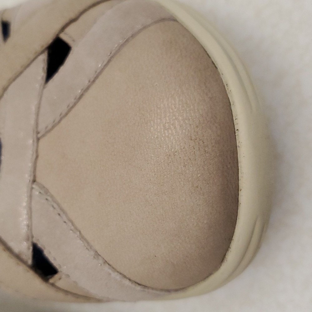 Aravon Women's Athletic Shoes in Taupe and Blue - Picture 6 of 6